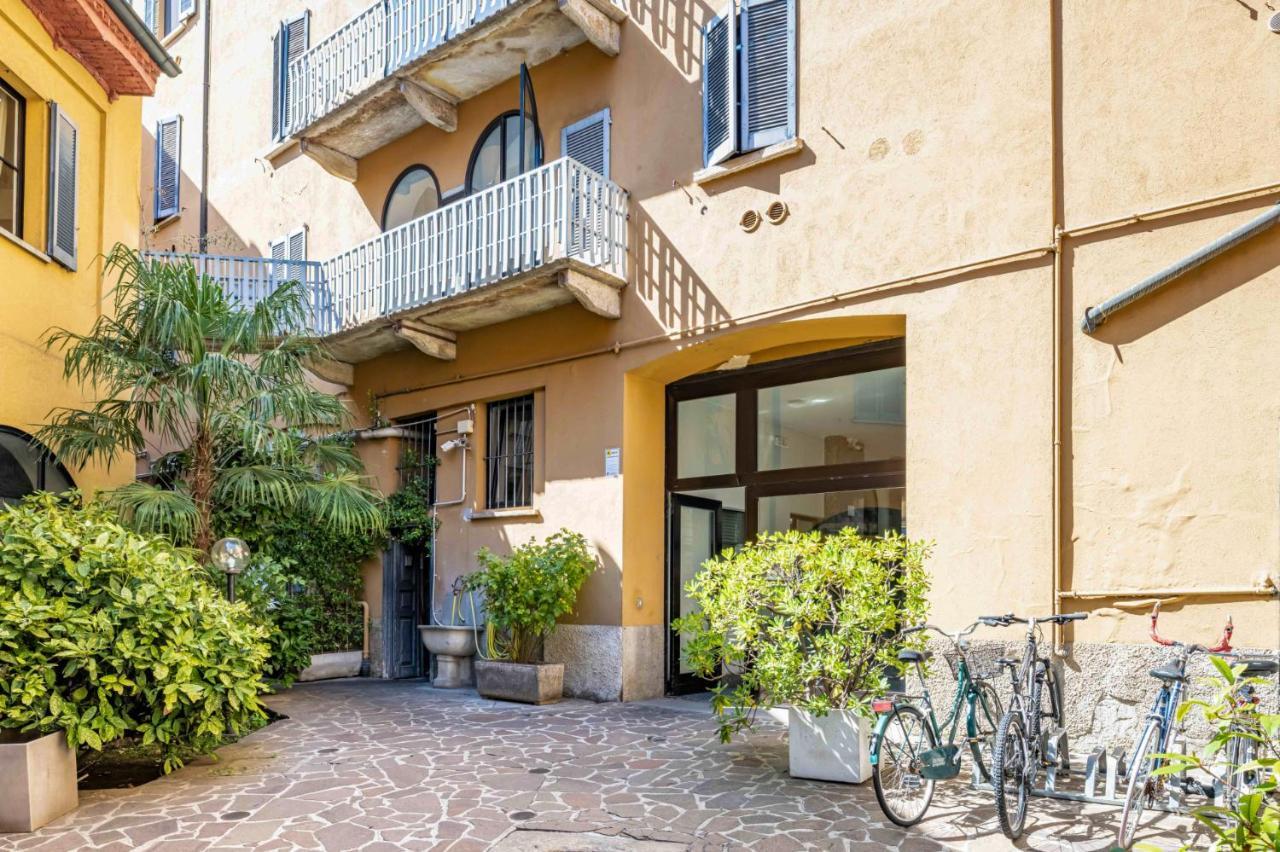 Easylife - Romantico Appartamento Sulla Darsena Mailand Exterior foto