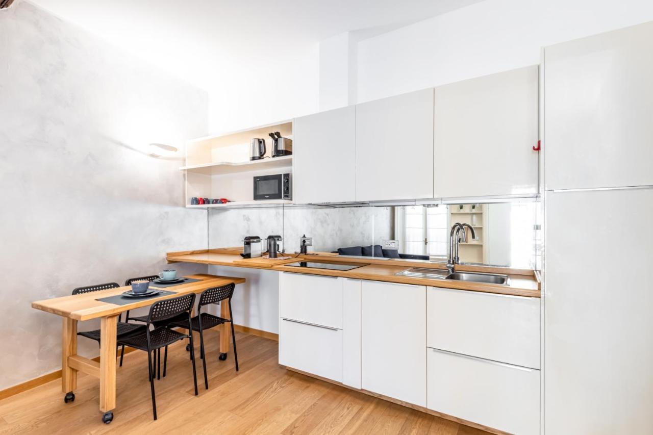 Easylife - Romantico Appartamento Sulla Darsena Mailand Exterior foto